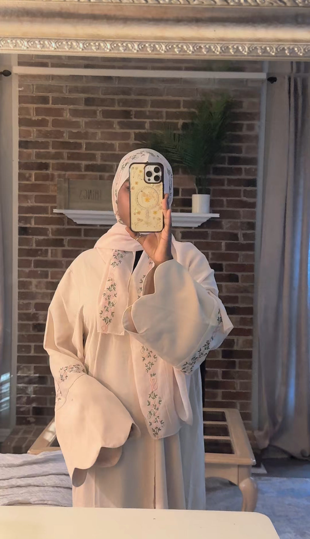 Floritah Beige Abaya Set