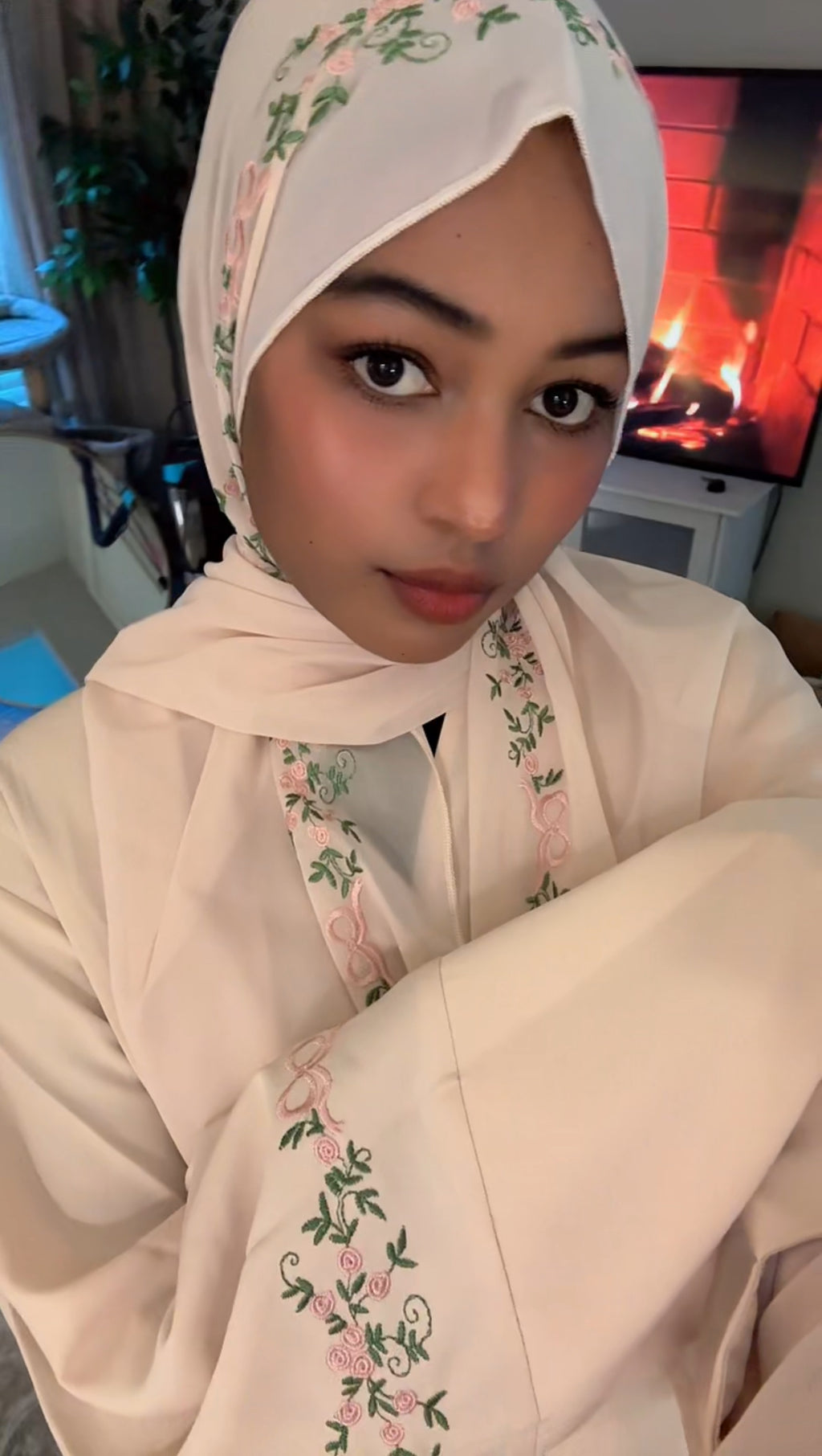 Floritah Beige Abaya Set
