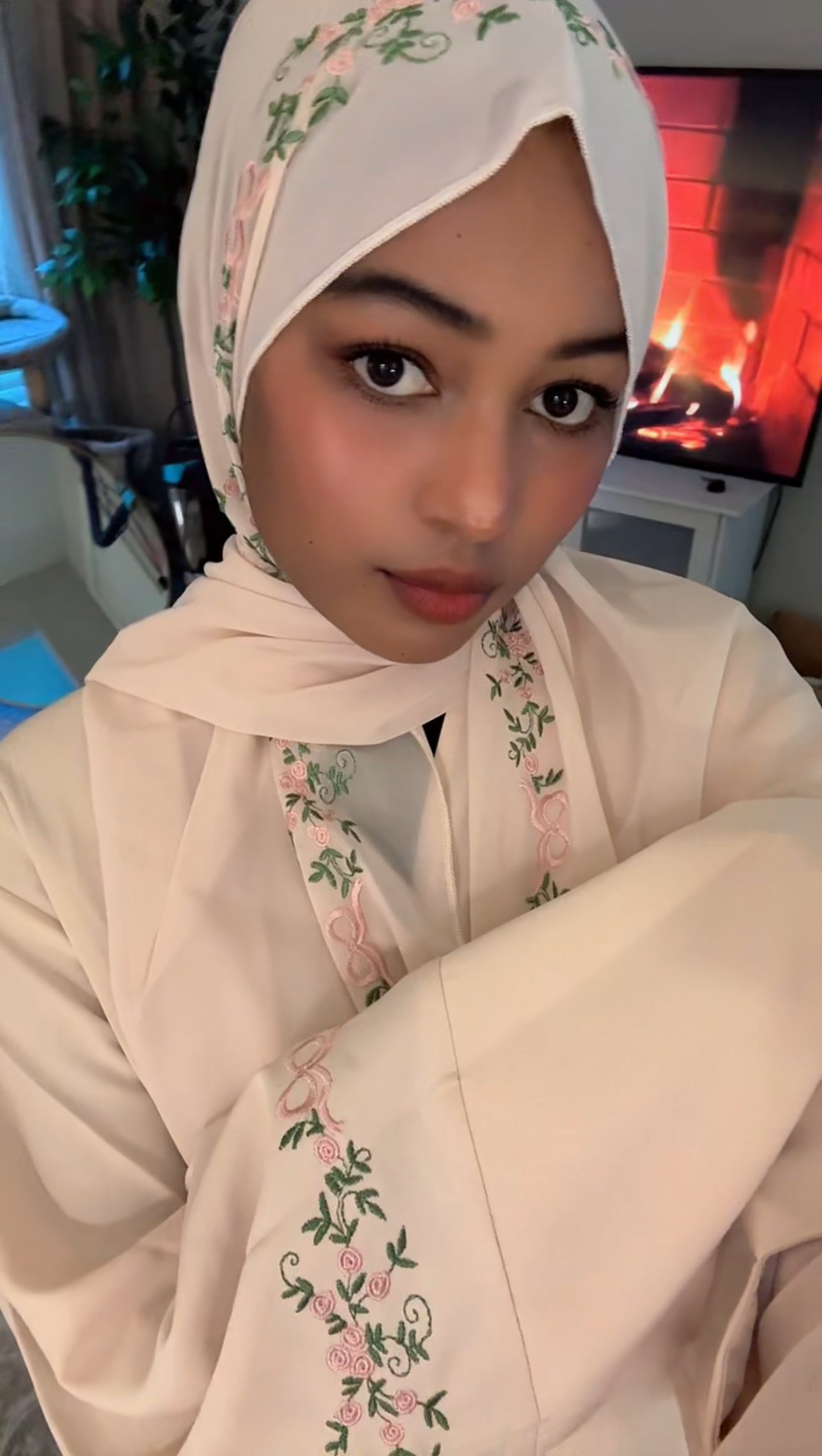 Floritah Beige Abaya Set